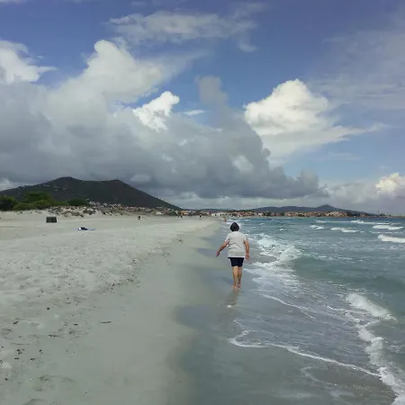 Casa A Pochi Passi Dal Mare Appartement La Caletta